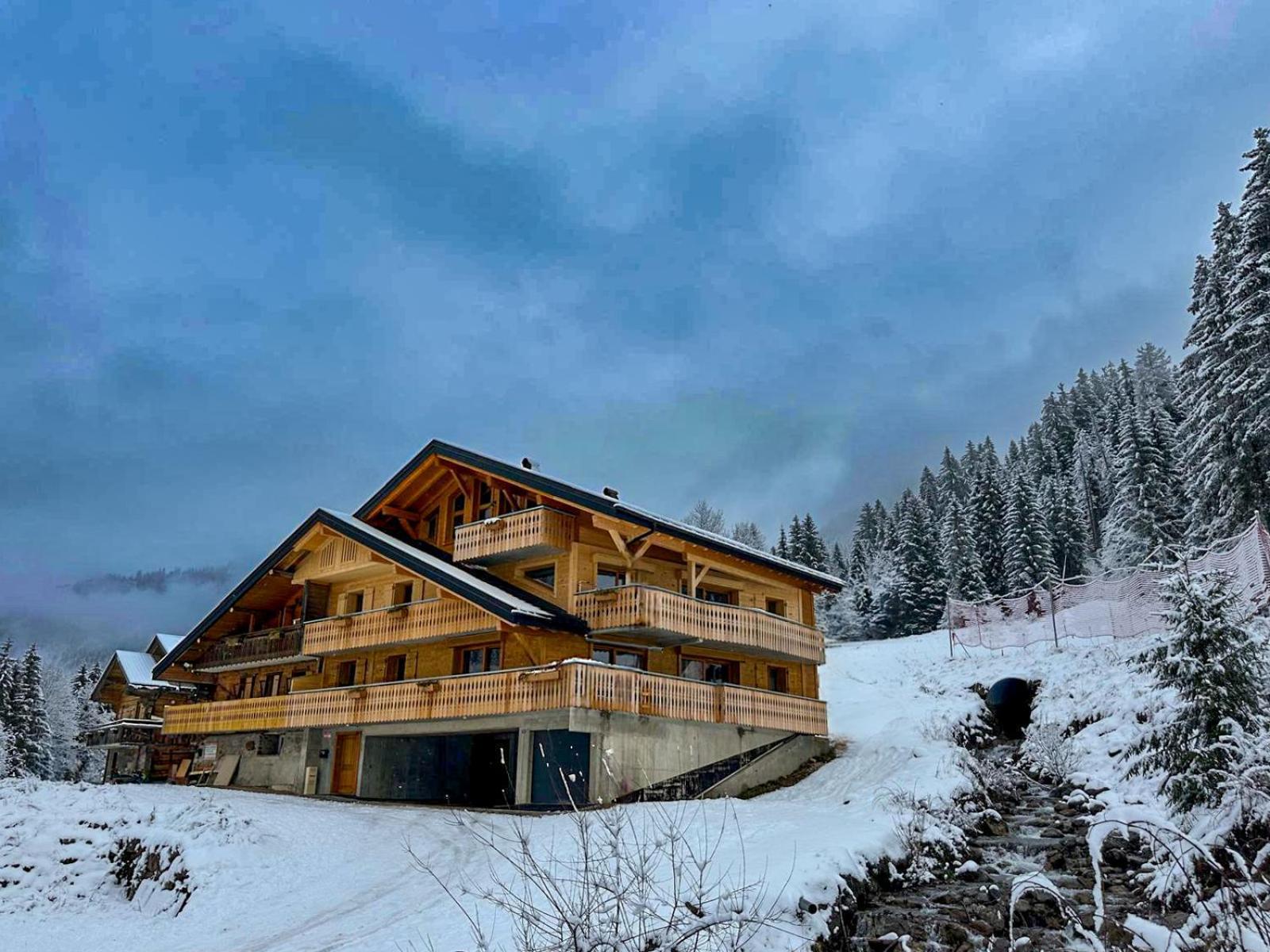 Appartamento L'Etoile Du Linga Châtel Esterno foto